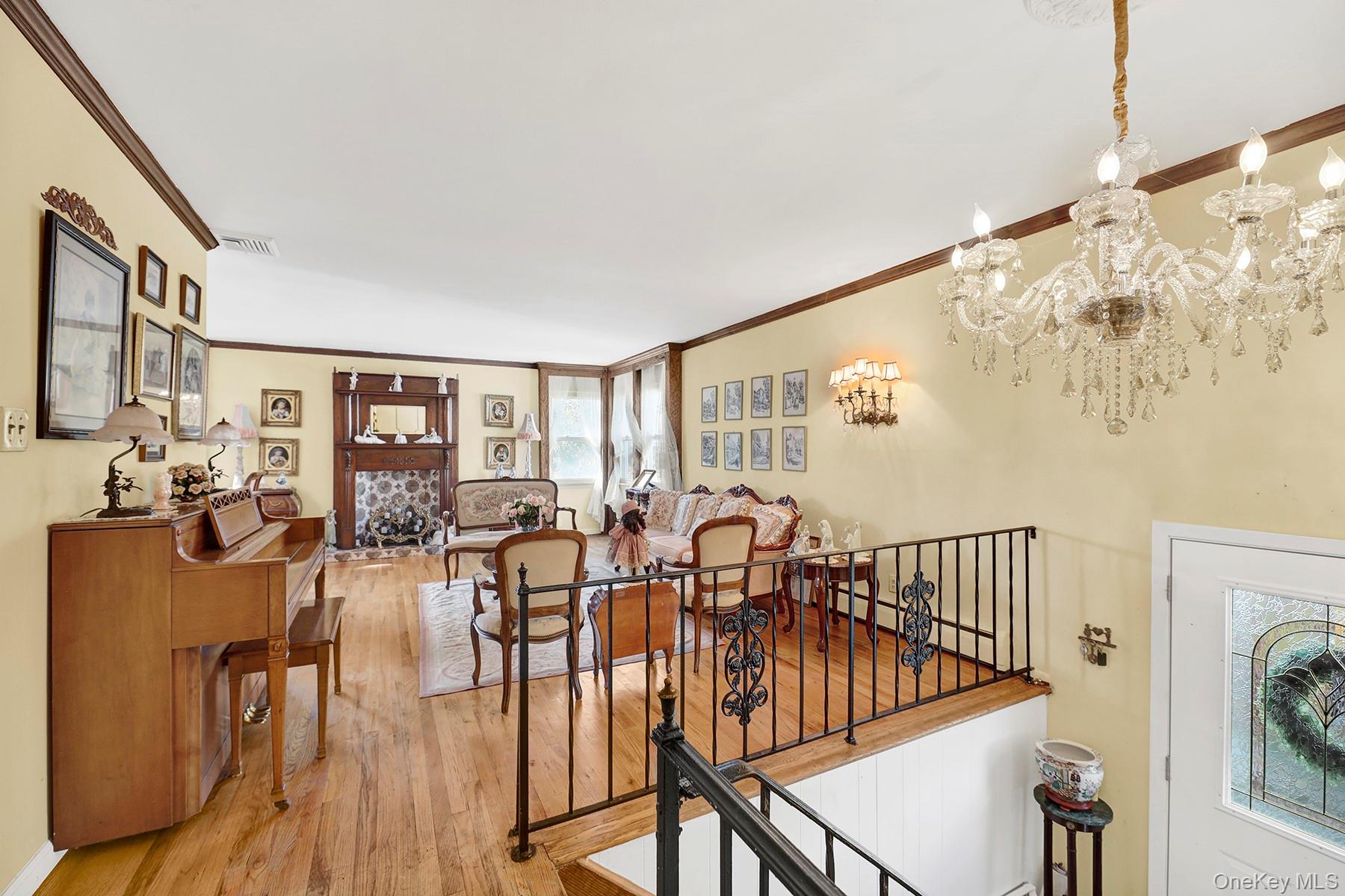 #10 photo, 32-32 Plunkett Avenue, Far Rockaway , NY 11691