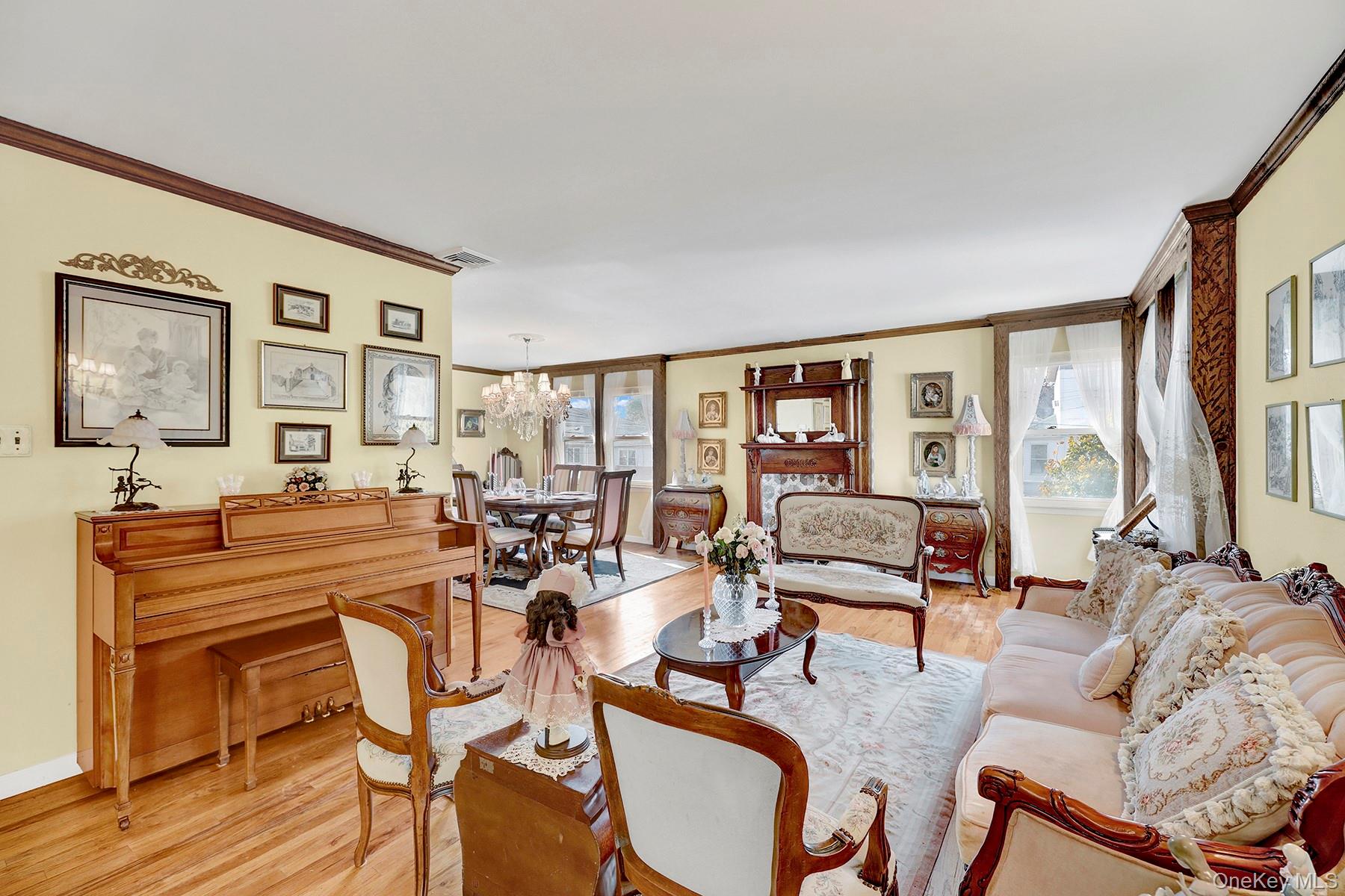 #12 photo, 32-32 Plunkett Avenue, Far Rockaway , NY 11691