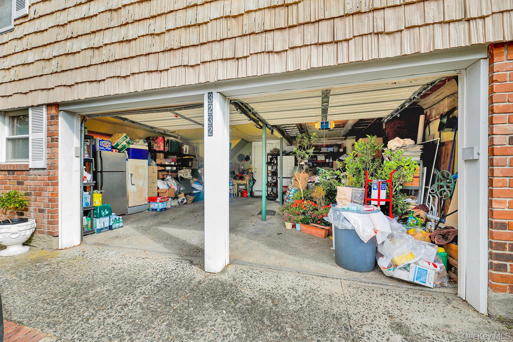 #4 photo, 32-32 Plunkett Avenue, Far Rockaway , NY 11691