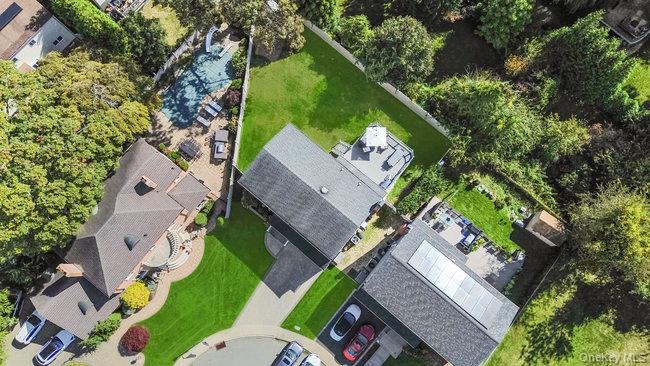 #20 photo, 1330 Bea Court, East Meadow , NY 11554