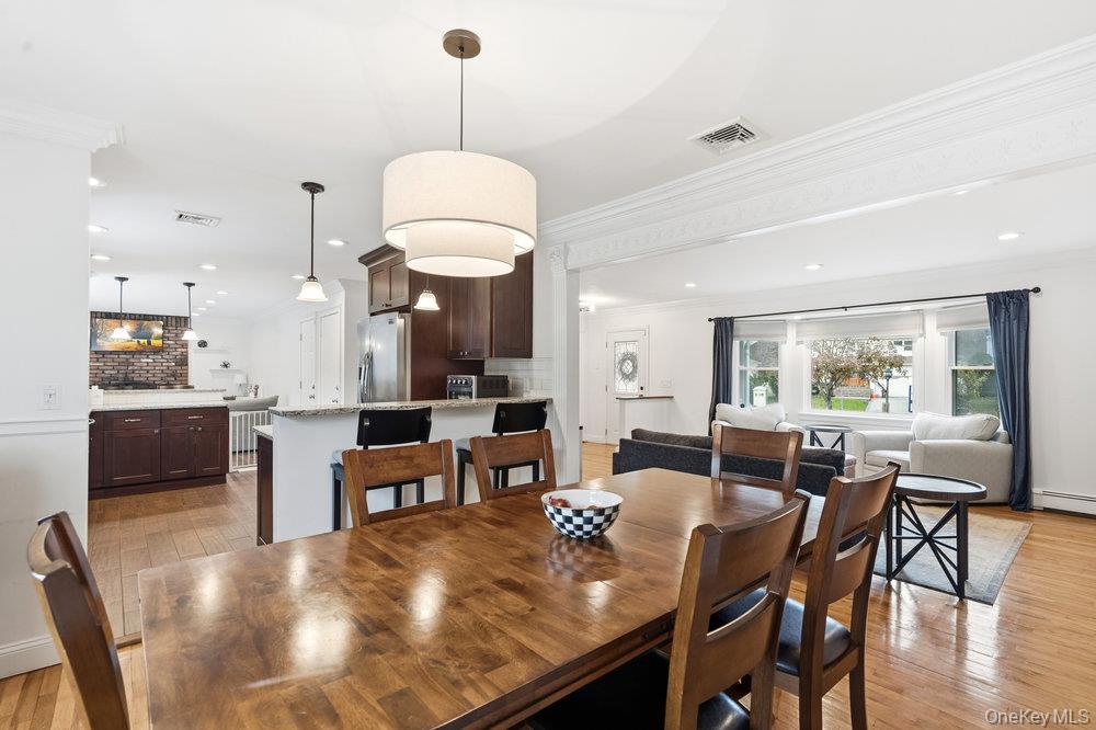 #7 photo, 1330 Bea Court, East Meadow , NY 11554