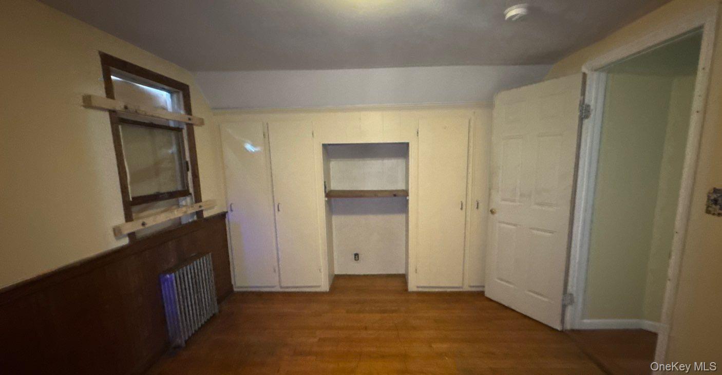 #4 photo, 1493 Rosser Avenue, Elmont , NY 11003