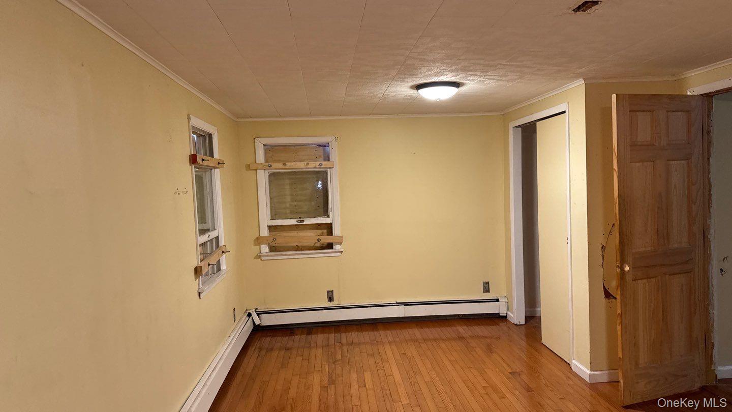 #5 photo, 1493 Rosser Avenue, Elmont , NY 11003