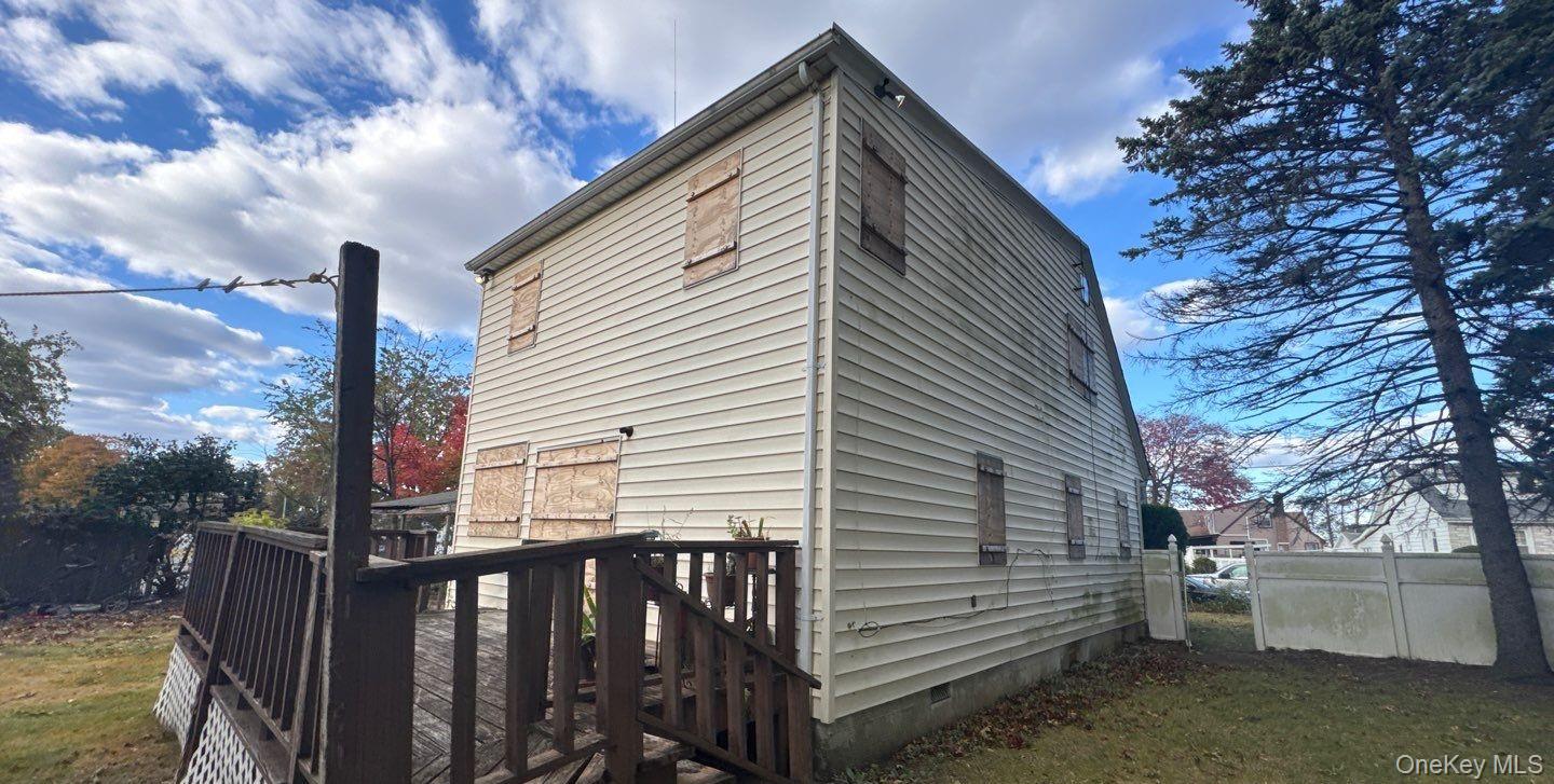 #9 photo, 1493 Rosser Avenue, Elmont , NY 11003