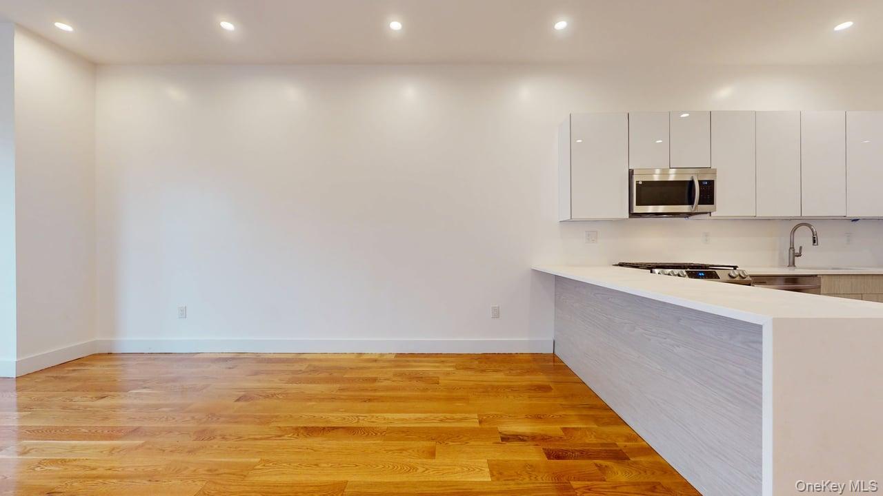 #6 photo, 1198 Greene Avenue, Brooklyn , NY 11221