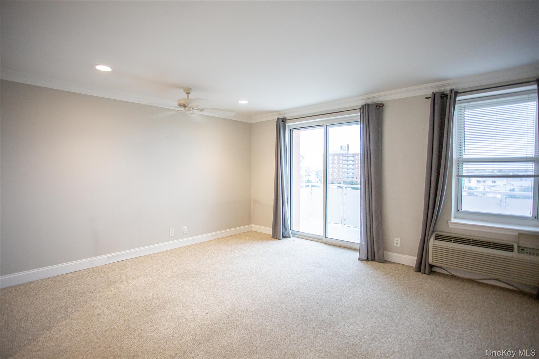 #5 photo, 2 Richmond Road, Lido Beach , NY 11561