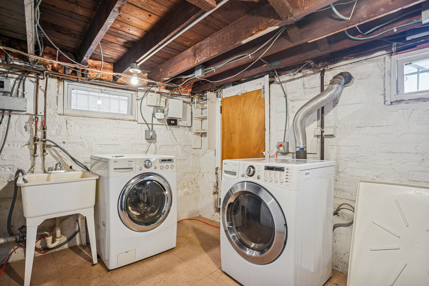 #8 photo, 2320 PLUMB 2ND Street, Homecrest , NY 11229