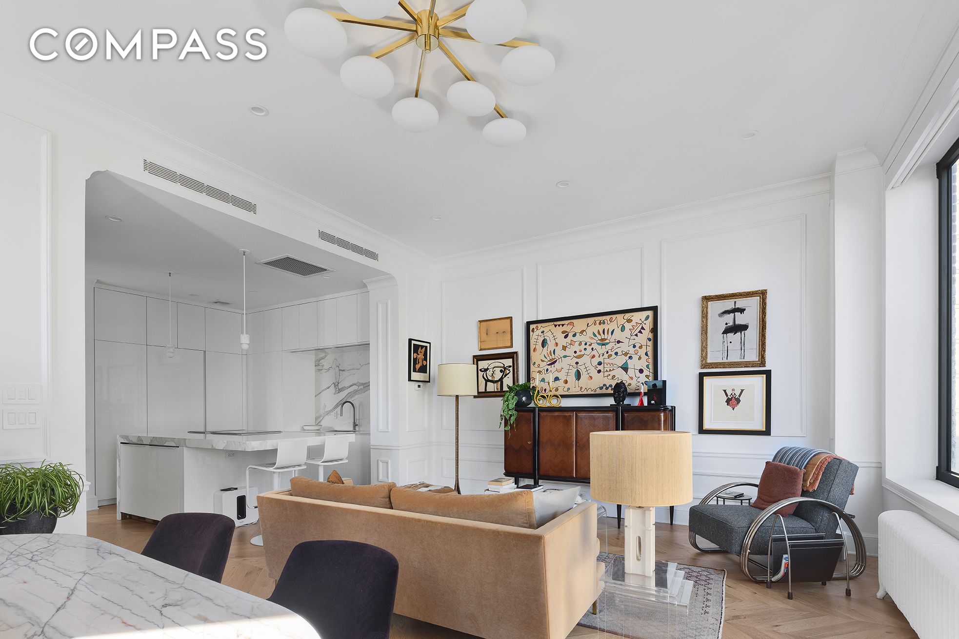 #4 photo, 21 E 22nd Street, Flatiron , NY 10010