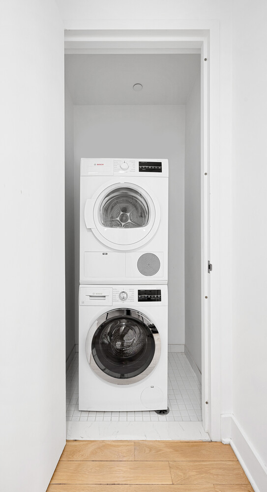 #10 photo, 21-10 44TH Drive, Long Island City , NY 11101