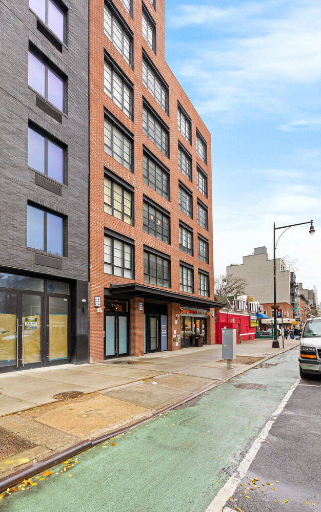 #16 photo, 21-10 44TH Drive, Long Island City , NY 11101