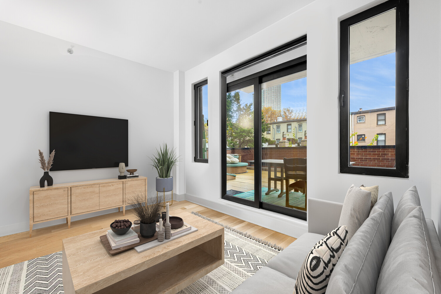 #5 photo, 21-10 44TH Drive, Long Island City , NY 11101