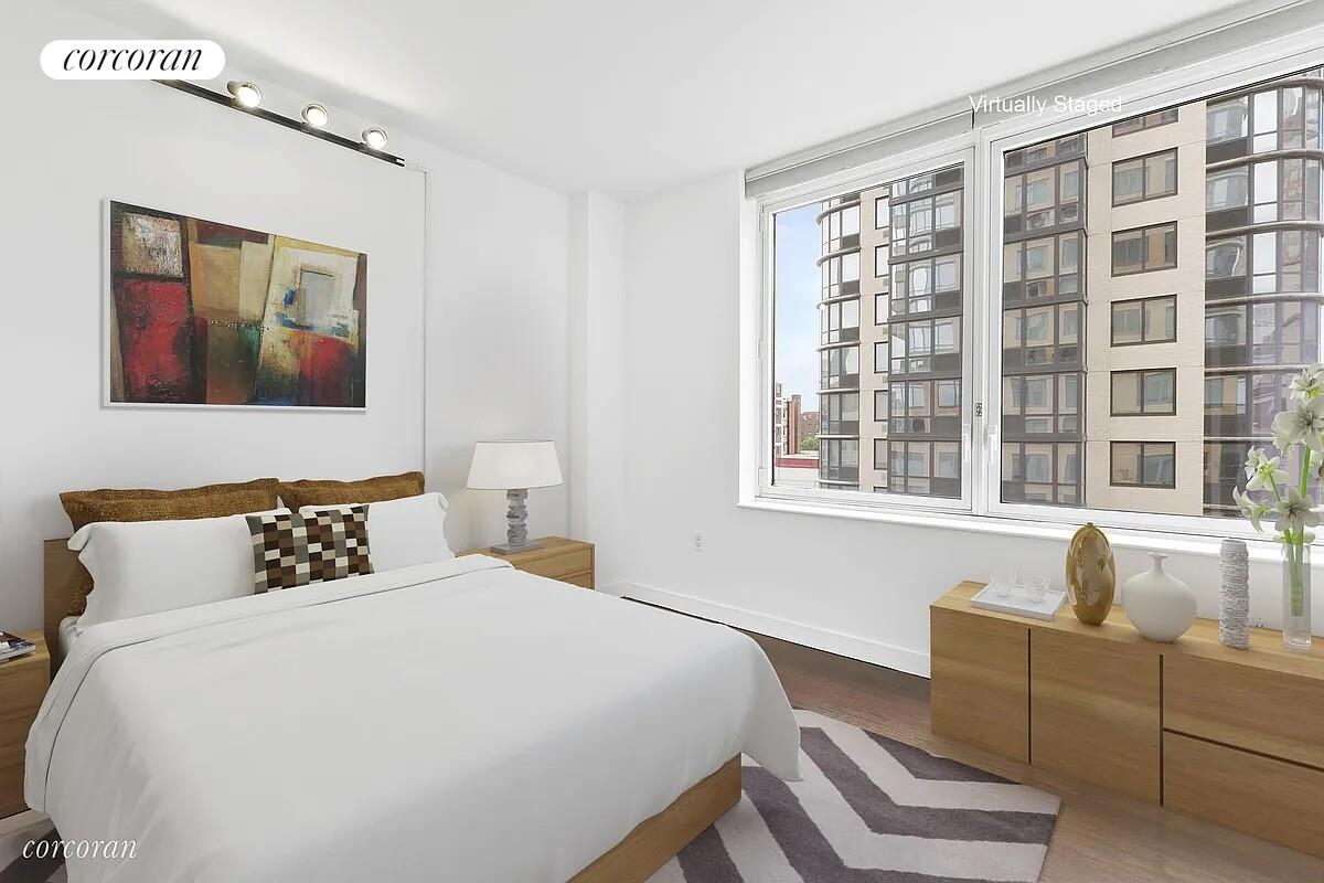 #5 photo, Brooklyn, Downtown Brooklyn , NY 11201