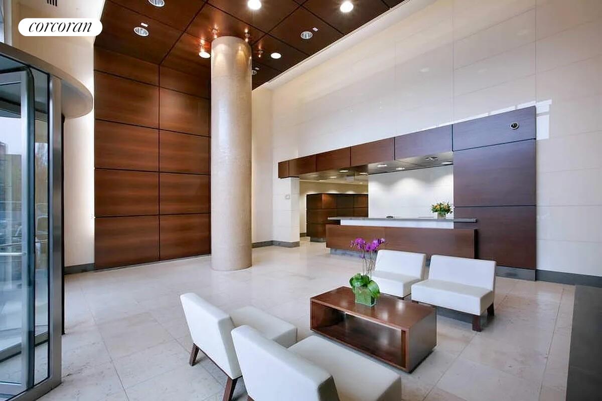 #8 photo, Brooklyn, Downtown Brooklyn , NY 11201