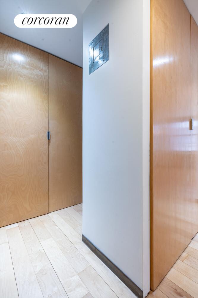 #10 photo, 301 E 45TH Street, Turtle Bay , NY 10017