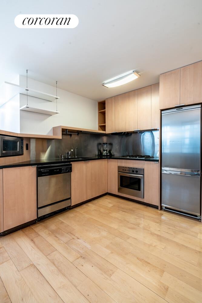 #6 photo, 301 E 45TH Street, Turtle Bay , NY 10017