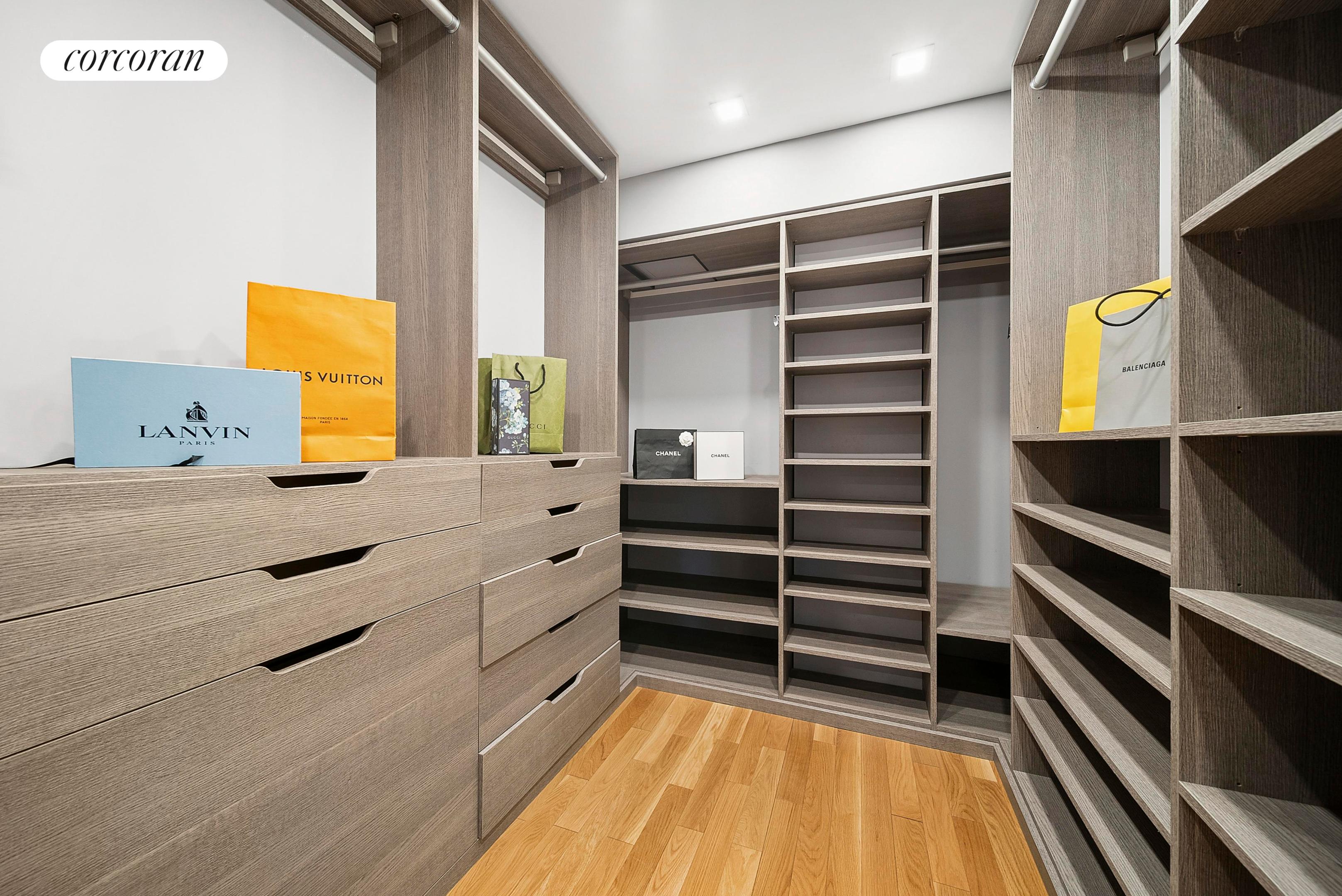 #6 photo, 121 E 23RD Street, Flatiron , NY 10010