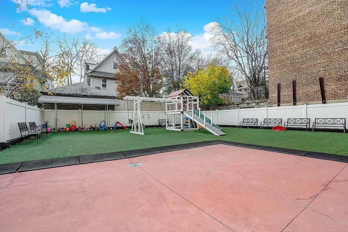 #12 photo, 1138 OCEAN Avenue, Ditmas Park , NY 11230