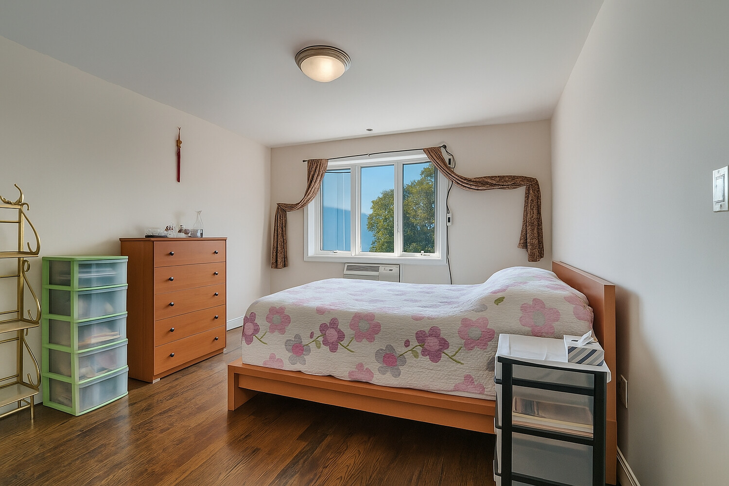 #4 photo, 1138 OCEAN Avenue, Ditmas Park , NY 11230