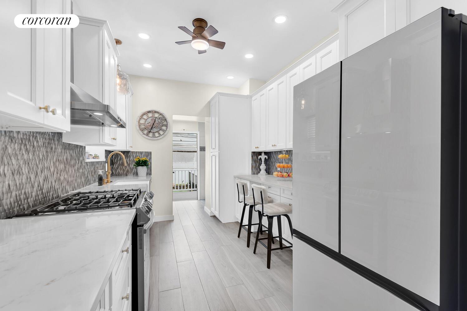 #8 photo, 743 E 9TH Street, Midwood , NY 11230