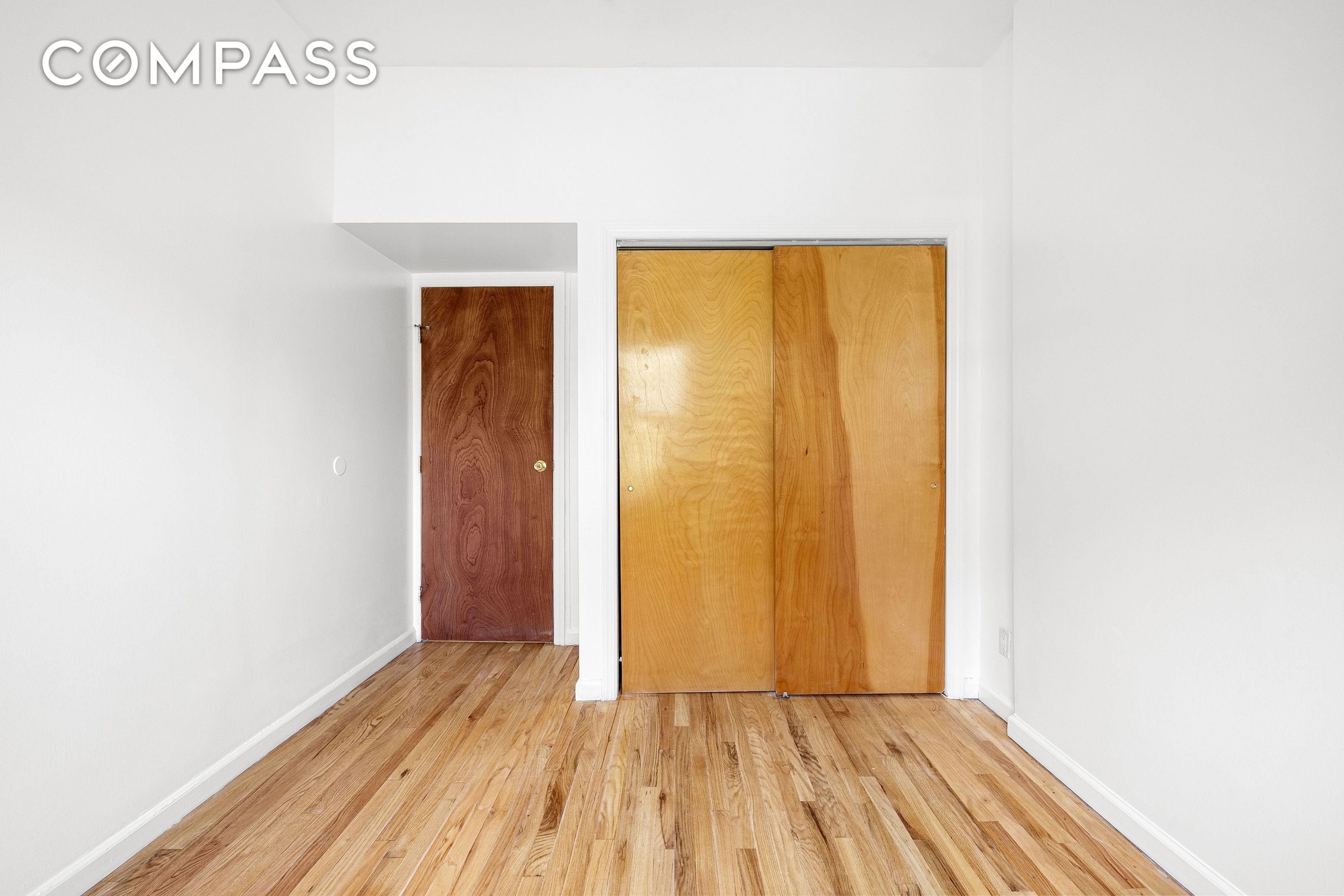 #4 photo, 325 3rd Street, Park Slope , NY 11215