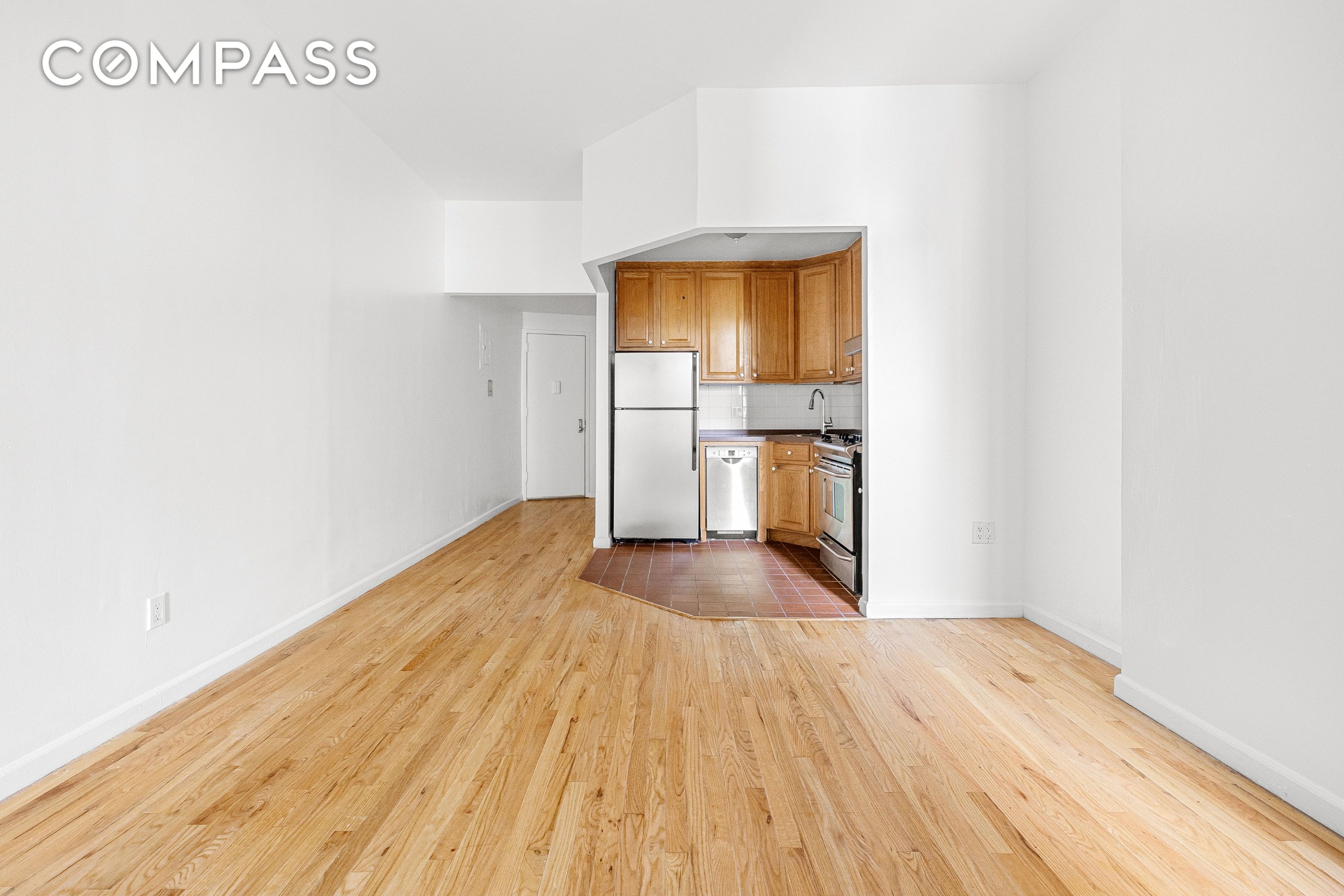 #7 photo, 325 3rd Street, Park Slope , NY 11215