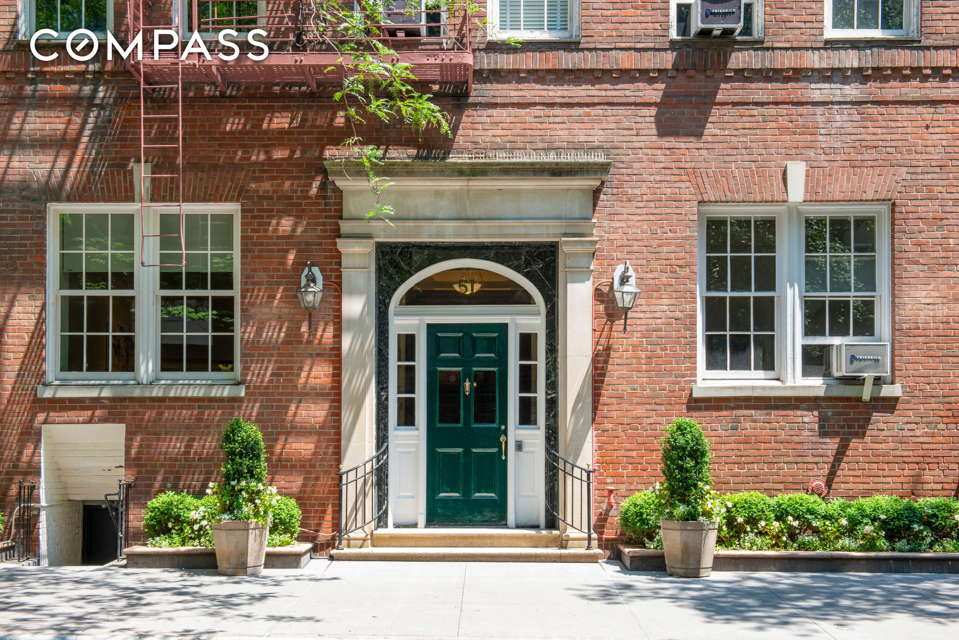 #11 photo, 51 E 78th Street, Upper East Side , NY 10075