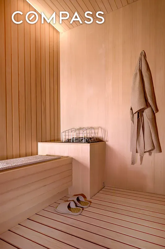 #17 photo, New York City, Lenox Hill , NY 10065