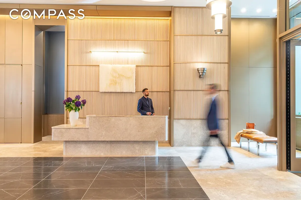 #9 photo, New York City, Lenox Hill , NY 10065