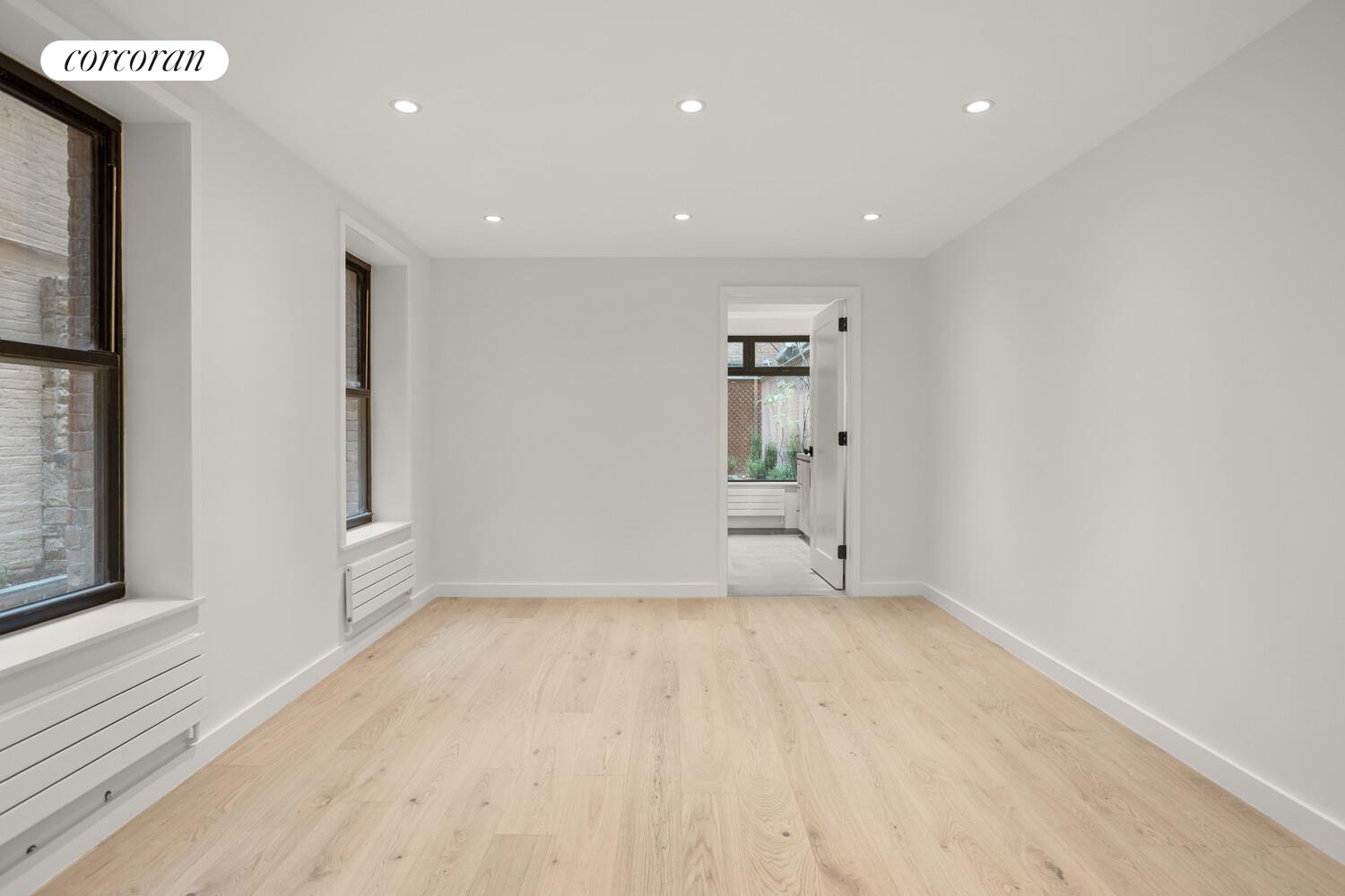 #6 photo, New York City, Gramercy Park , NY 10003