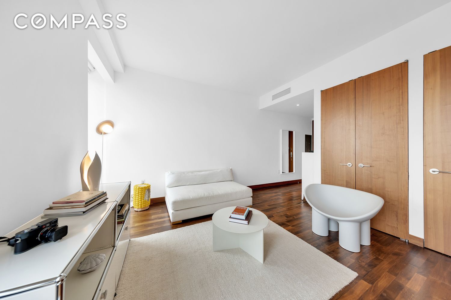 #3 photo, 400 5th Avenue, Midtown South , NY 10018