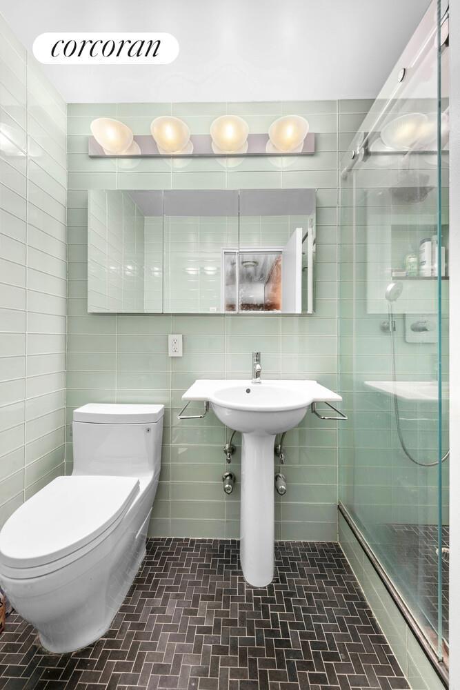 #8 photo, 315 W 70TH Street, Lincoln Square , NY 10023