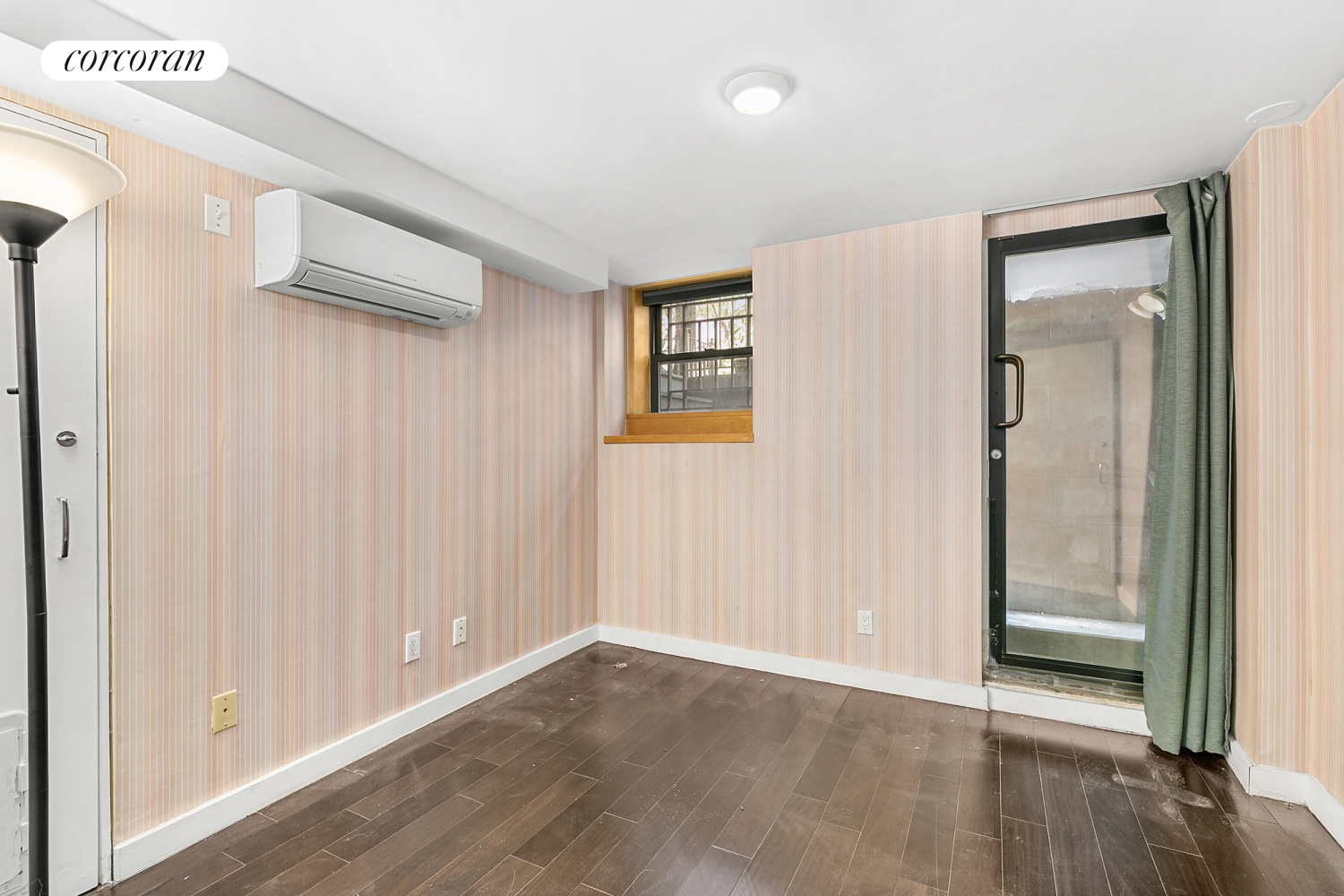 #10 photo, New York City, Chelsea , NY 10001