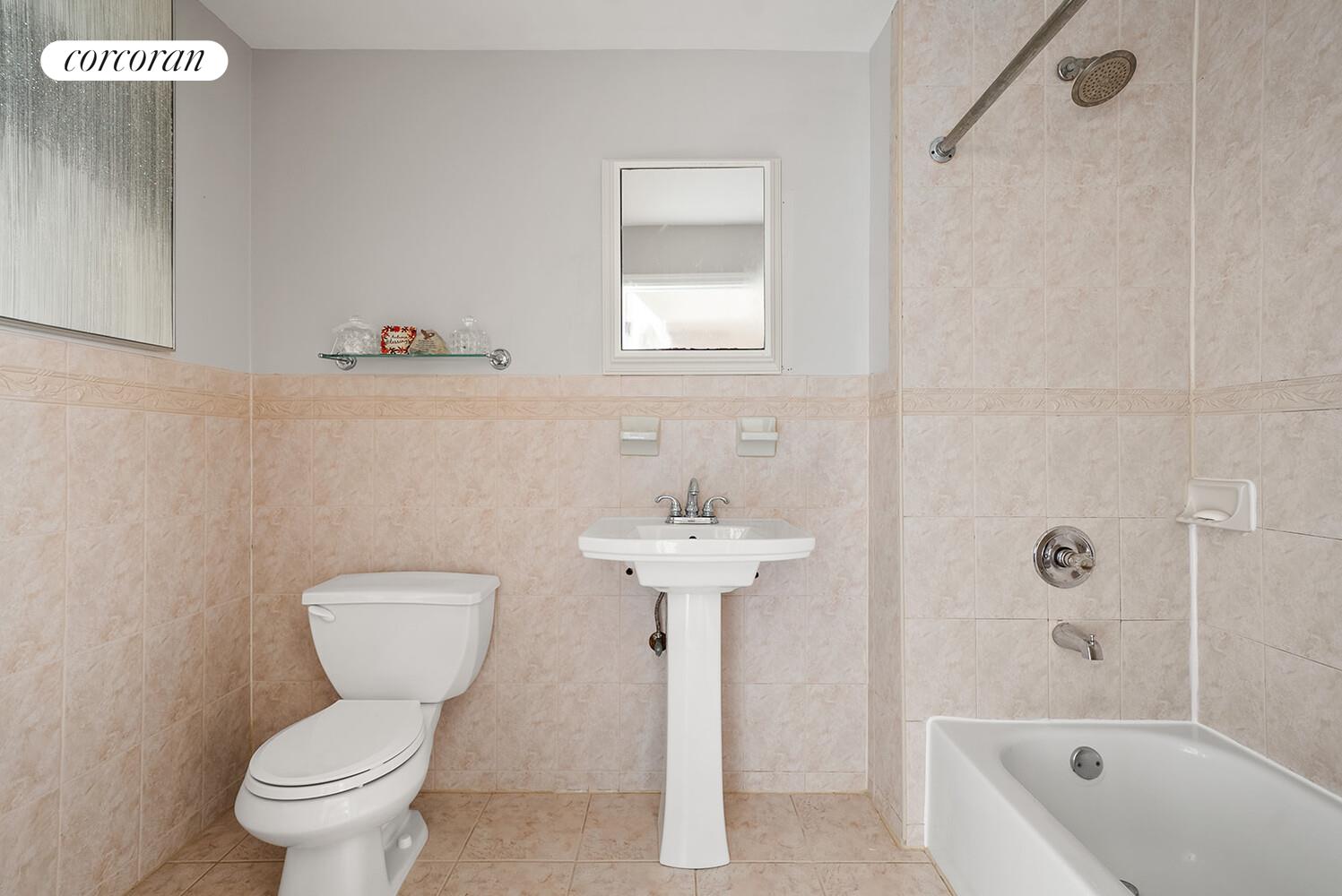 #5 photo, 791 FOUNTAIN Avenue, New Lots , NY 11208