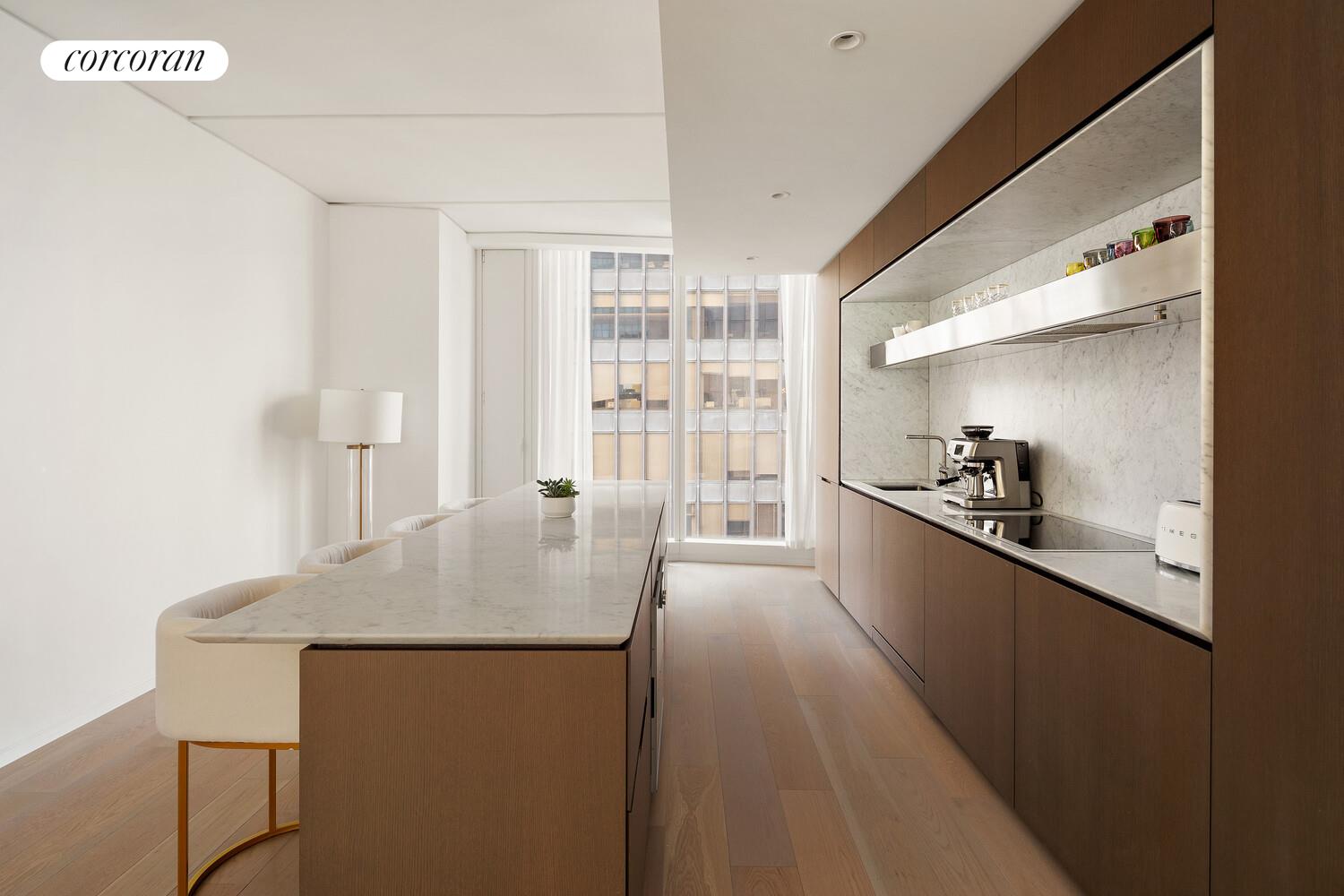 #11 photo, New York City, Midtown East , NY 10022