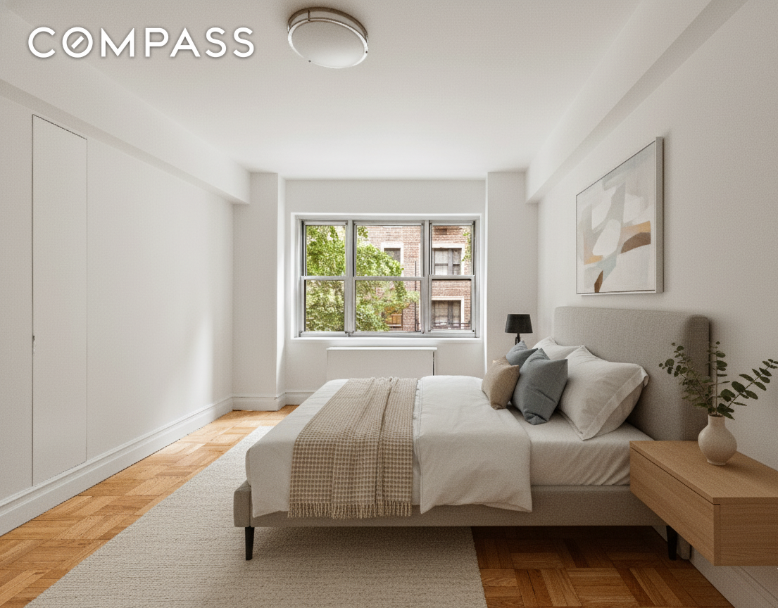 #15 photo, 11 5th Avenue, Greenwich Village , NY 10003