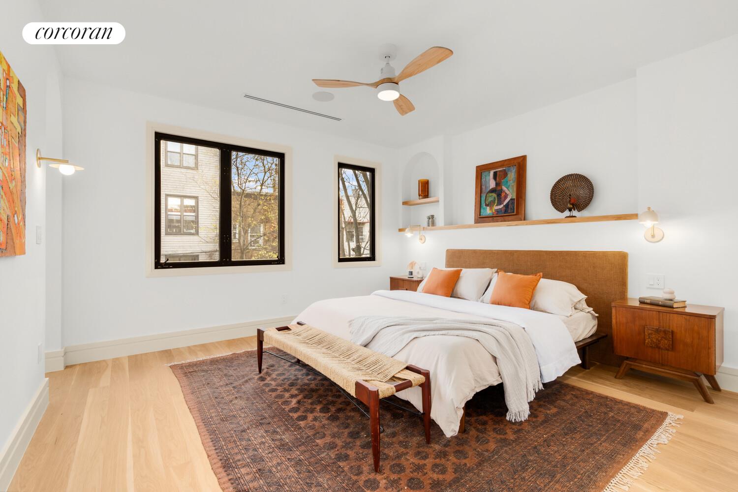 #10 photo, 980 METROPOLITAN Avenue, East Williamsburg , NY 11211