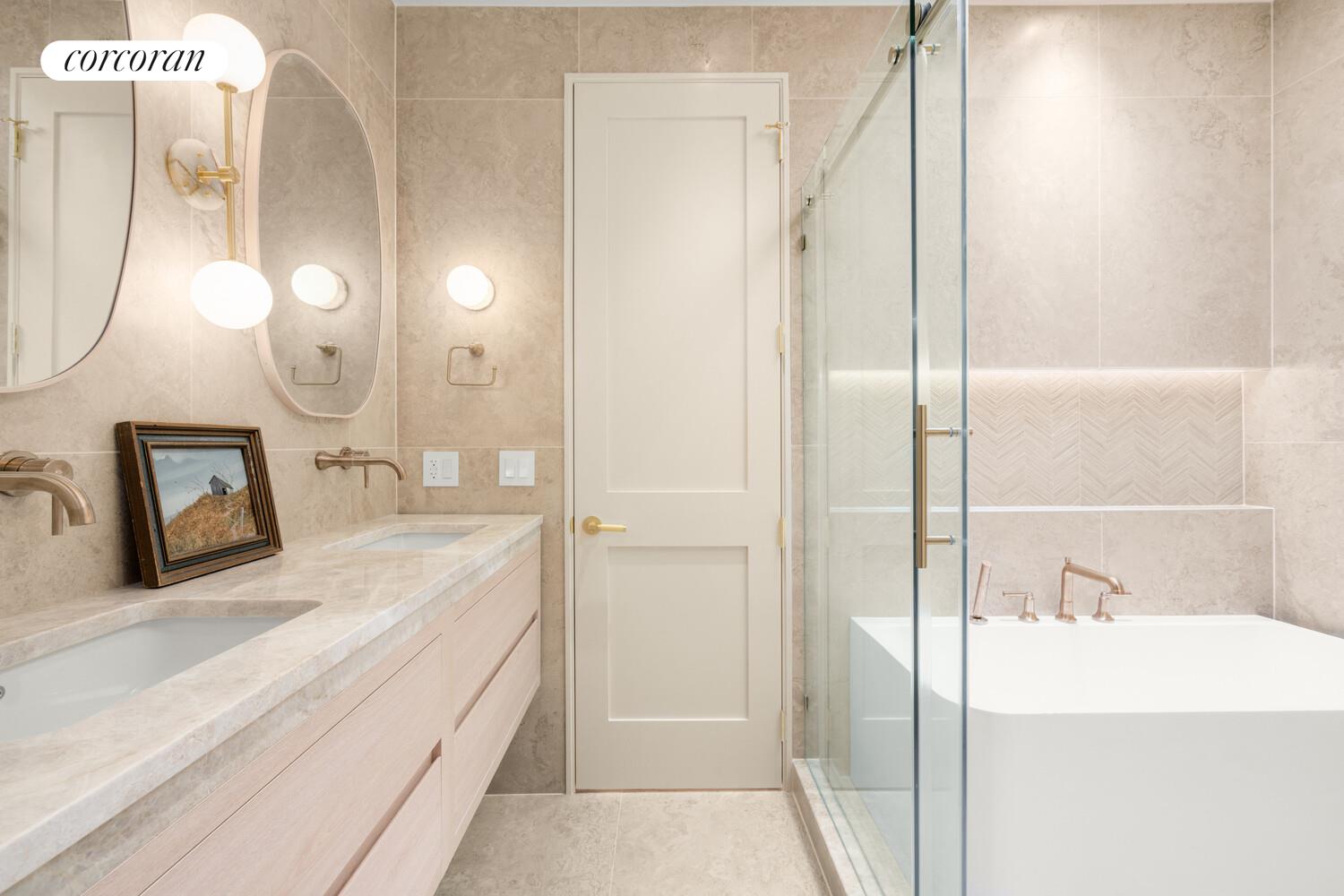 #11 photo, 980 METROPOLITAN Avenue, East Williamsburg , NY 11211