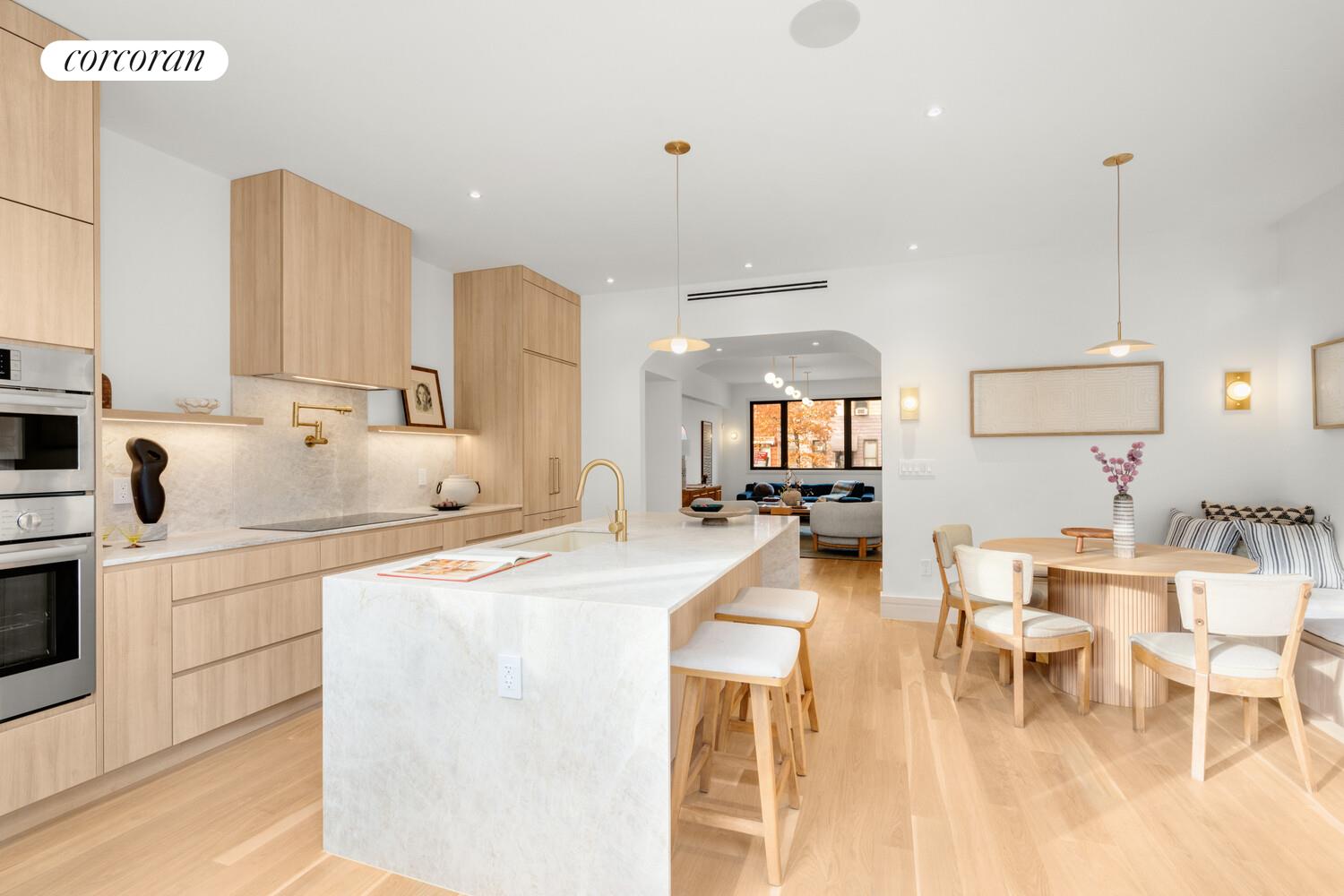 #7 photo, 980 METROPOLITAN Avenue, East Williamsburg , NY 11211