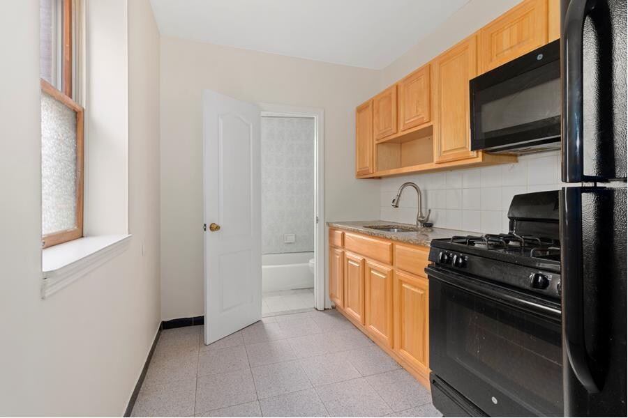 #4 photo, Brooklyn, Bath Beach , NY 11214