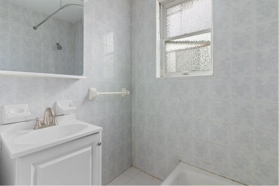 #5 photo, Brooklyn, Bath Beach , NY 11214