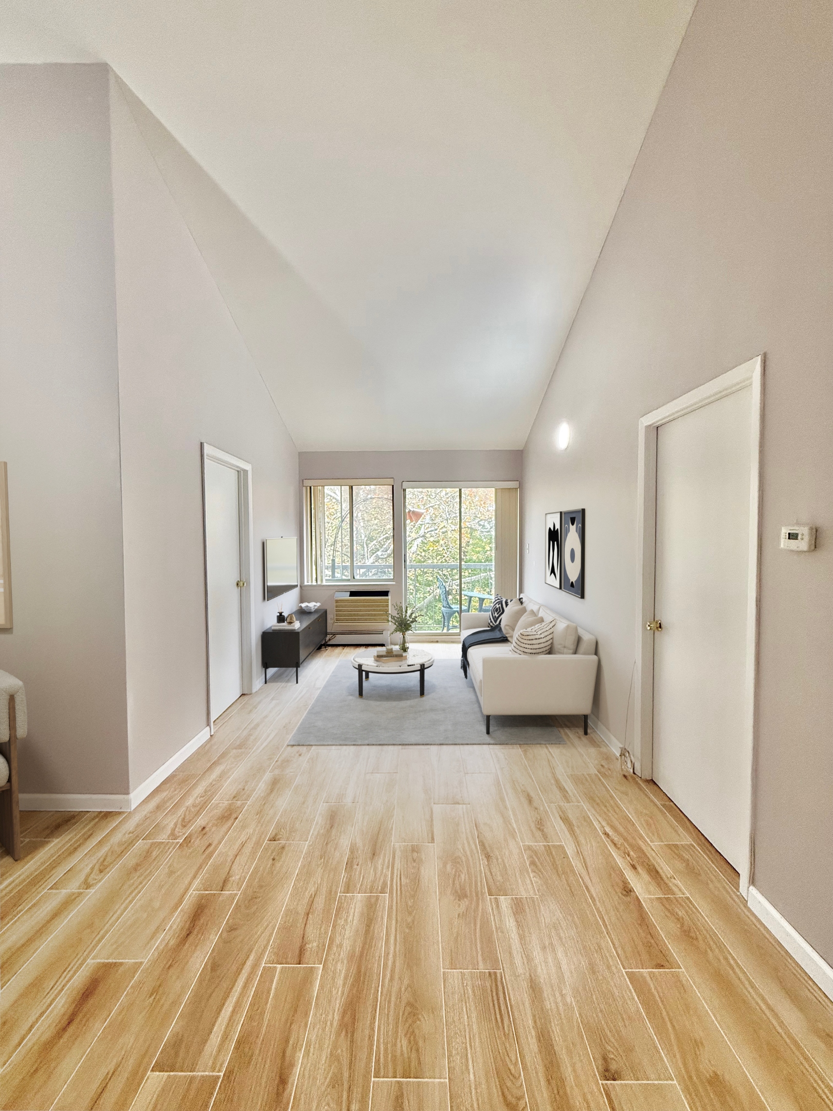 #7 photo, Forest Hills, Forest Hills , NY 11375