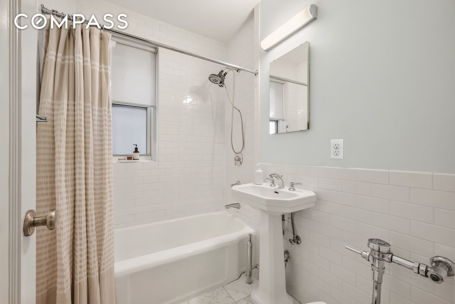 #10 photo, 360 Clinton Avenue, Clinton Hill , NY 11238