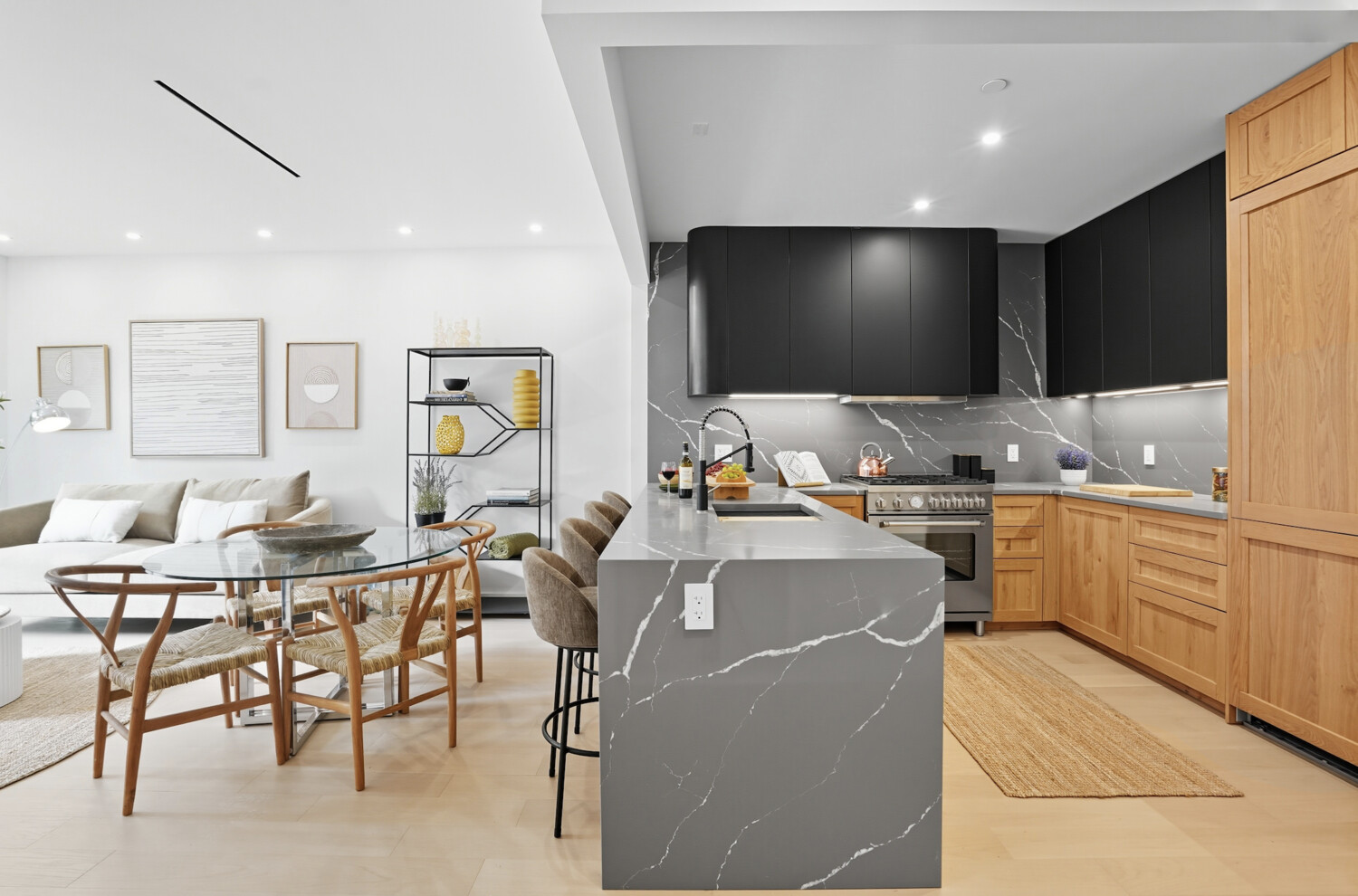 #1 photo, 19 N HENRY Street, Williamsburg,North , NY 11222