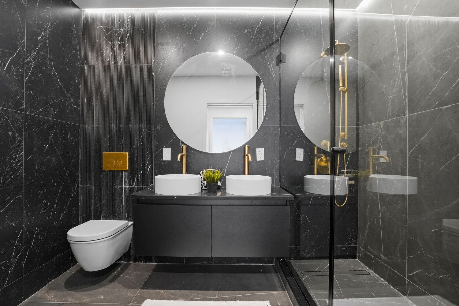 #10 photo, 19 N HENRY Street, Williamsburg,North , NY 11222