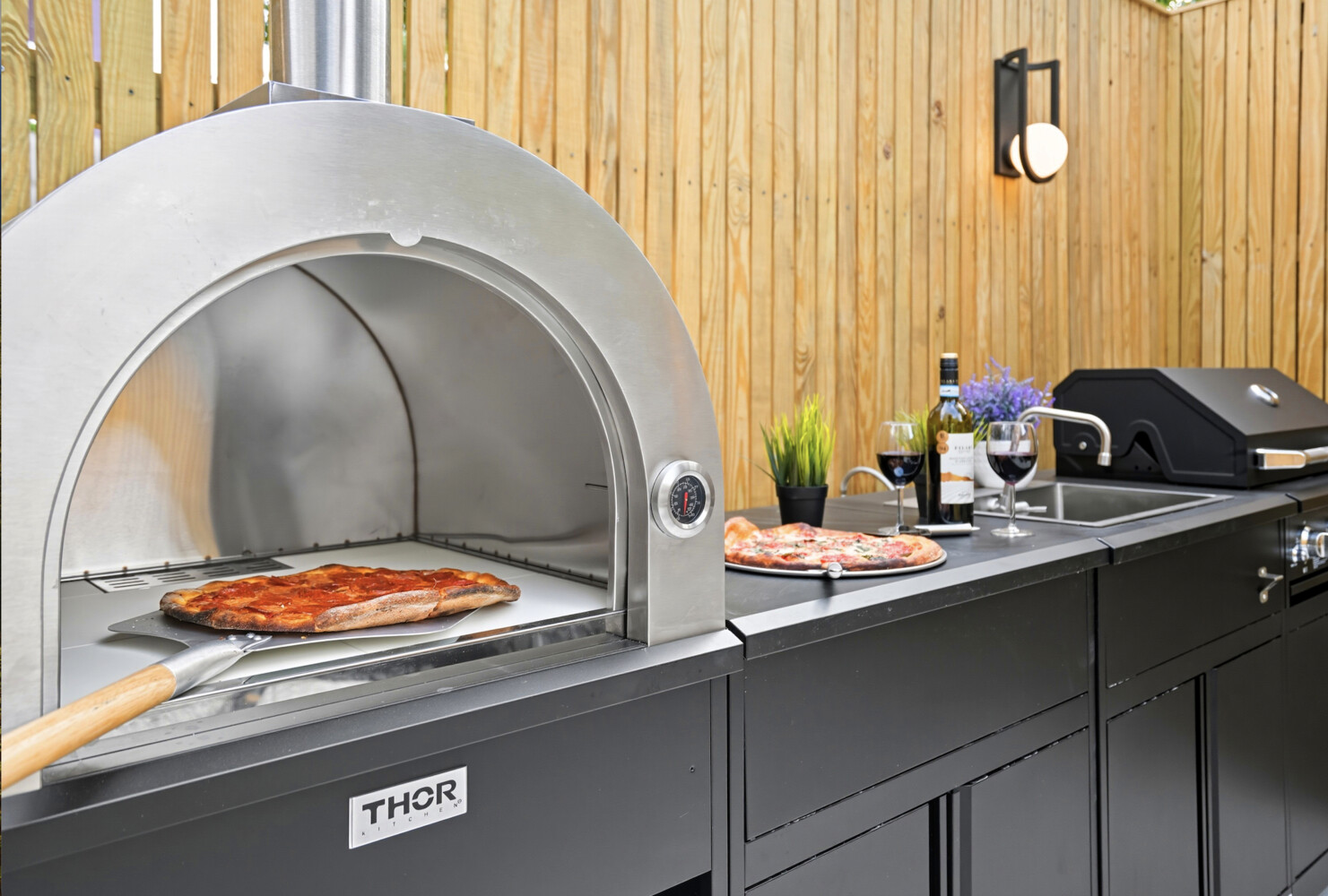 #17 photo, 19 N HENRY Street, Williamsburg,North , NY 11222