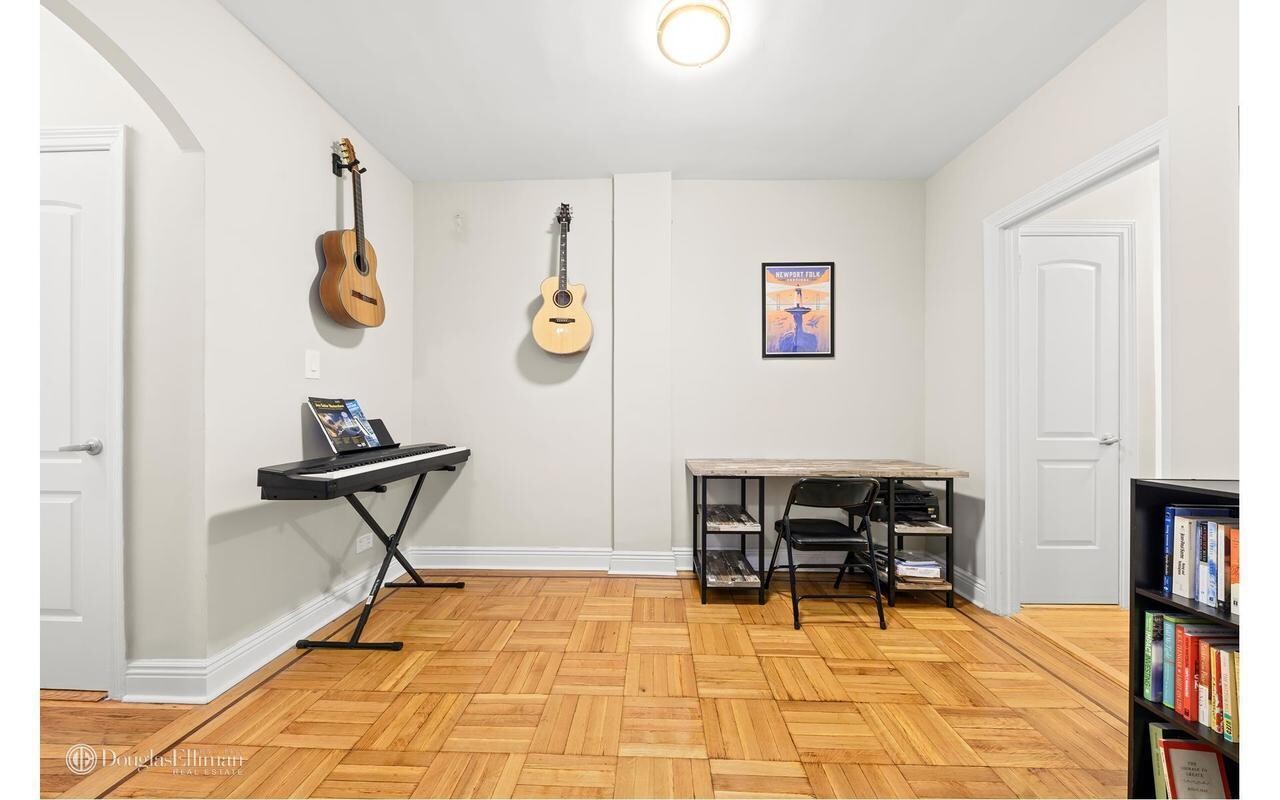 #5 photo, 960 STERLING Place, Crown Heights , NY 11213