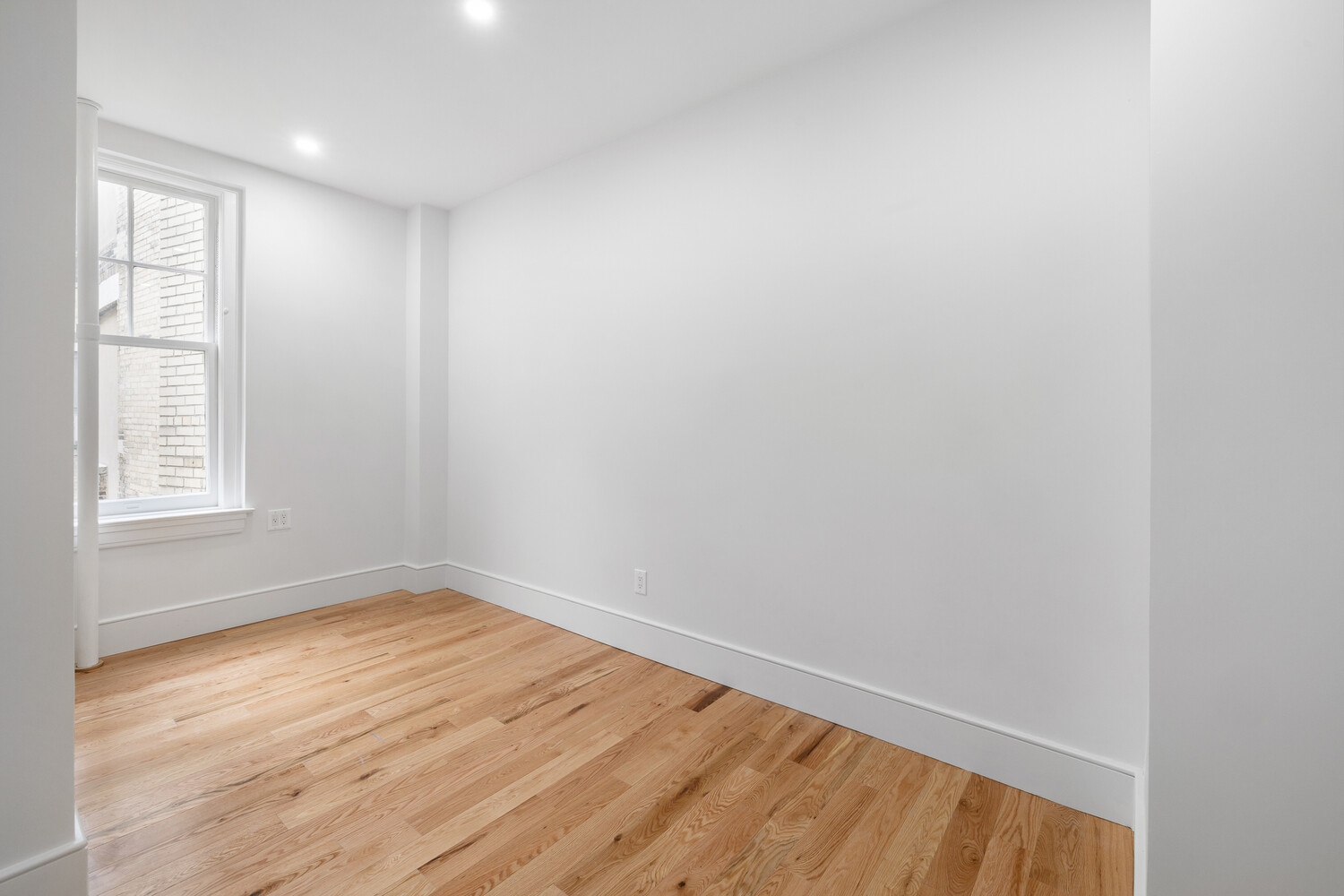 #7 photo, 380 RIVERSIDE Drive, Morningside Heights , NY 10025