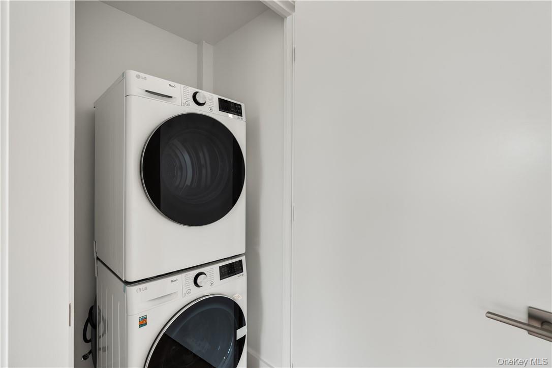 #10 photo, Ten Lyon Place, White Plains , NY 10601