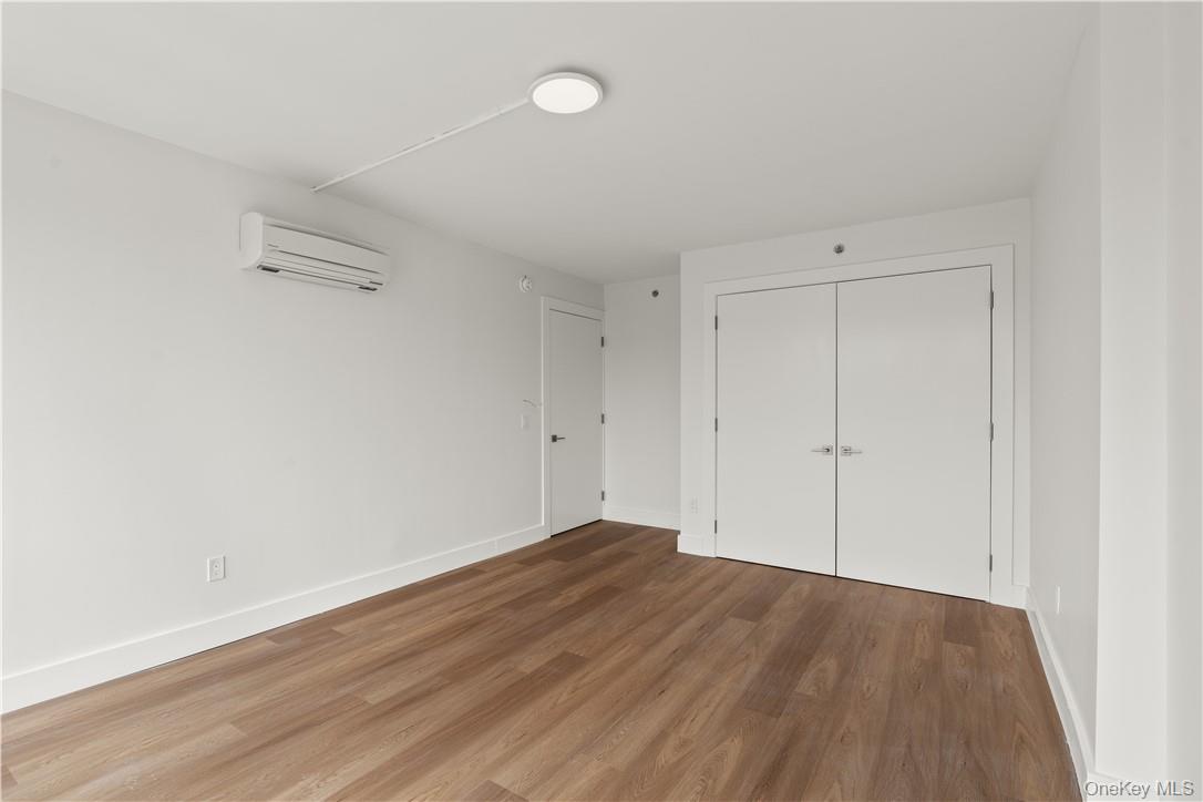 #13 photo, Ten Lyon Place, White Plains , NY 10601