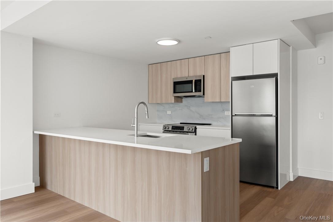 #7 photo, Ten Lyon Place, White Plains , NY 10601